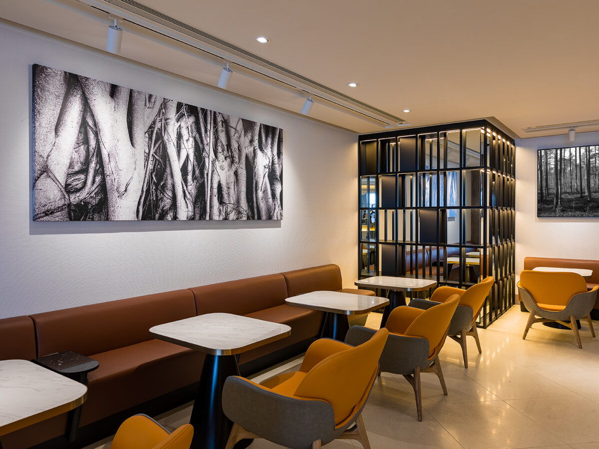 Seating at the Plaza Premium Lounge in Hong Kong