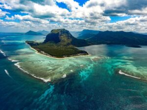 Mauritius underwater waterfall