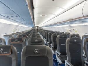 Lufthansa A320 cabin