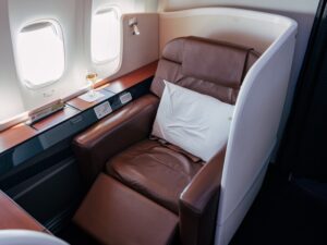 Japan Airlines Boeing 777 First Class