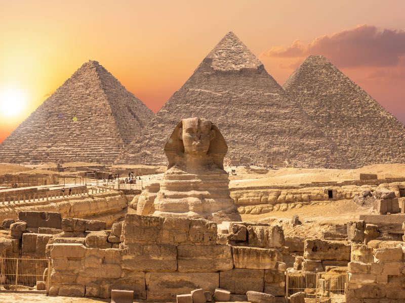 The Sphinx and the Piramids, famous Wonder of the World, Giza, Egypt.