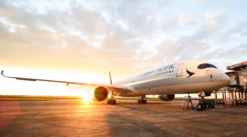 Cathay Pacific Airbus A350-1000