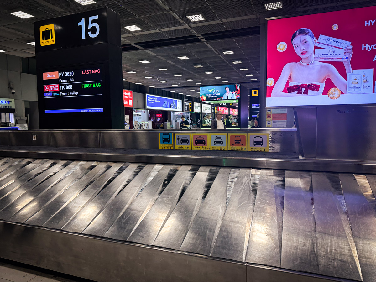 Bangkok airport baggage claim