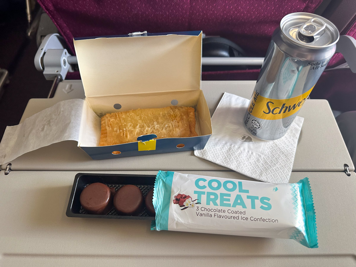 Malaysia Airlines economy class snack