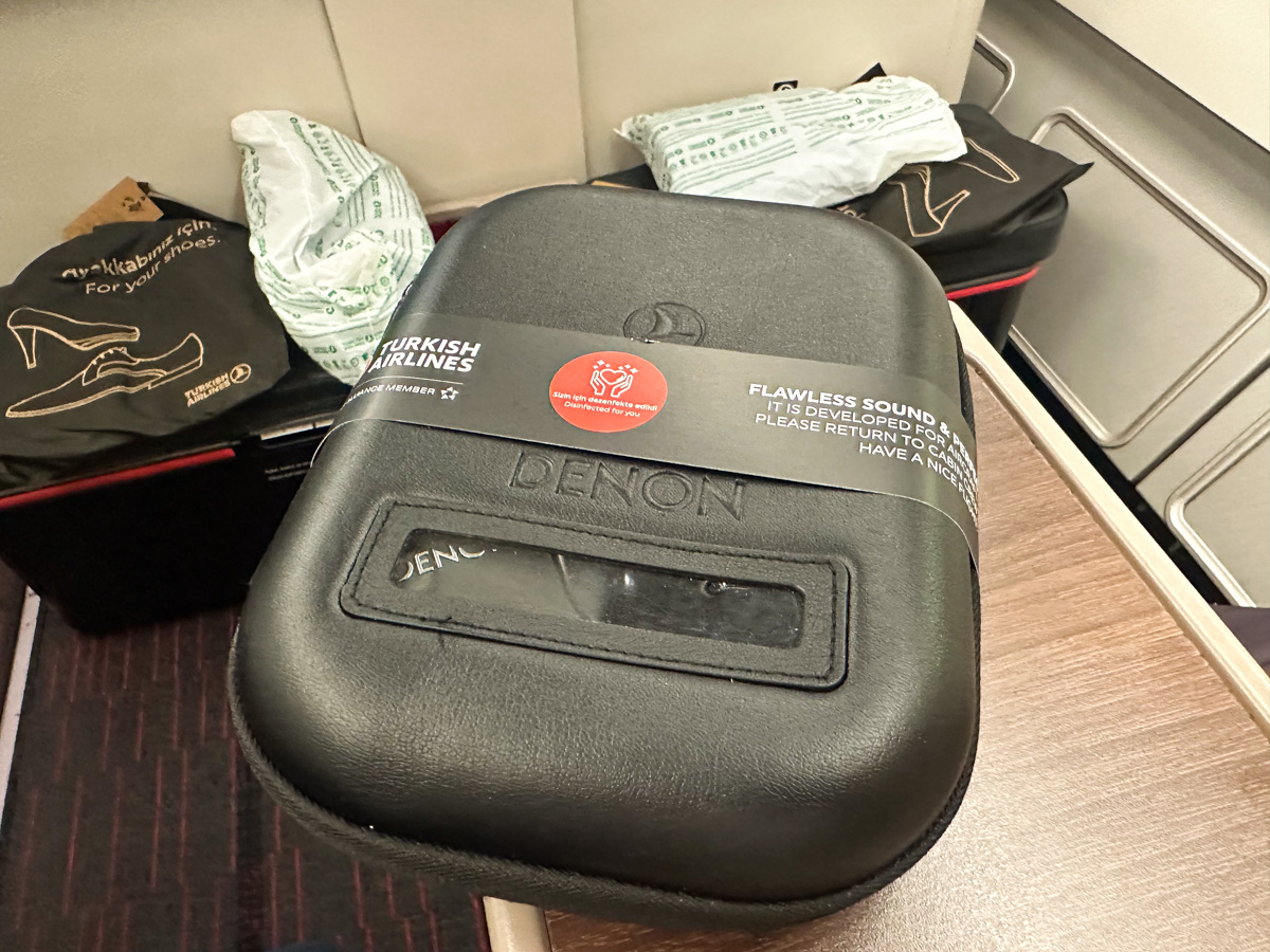 Turkish Airlines offers premium Denon headphones to Business passengers