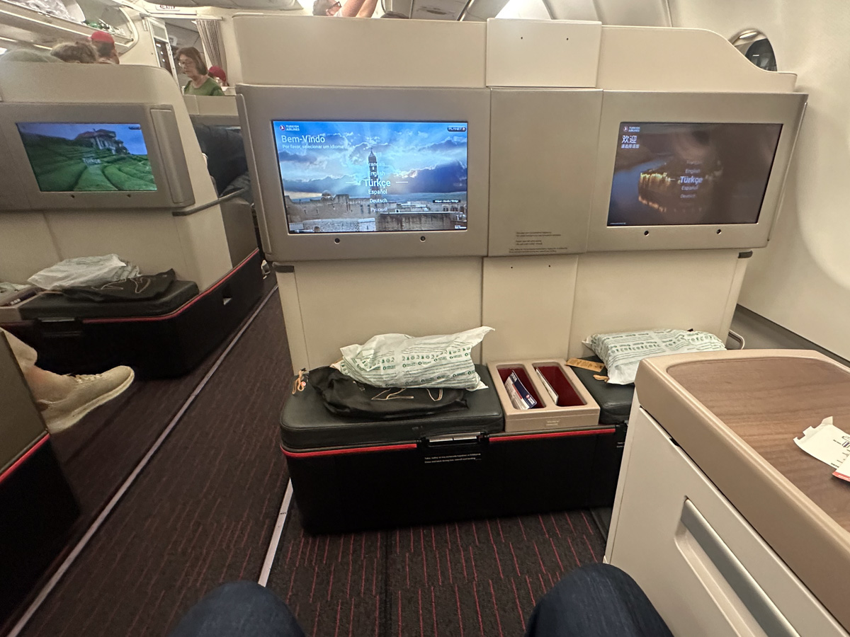There's lots of space but little privacy in Turkish Airlines' A330 Business Class