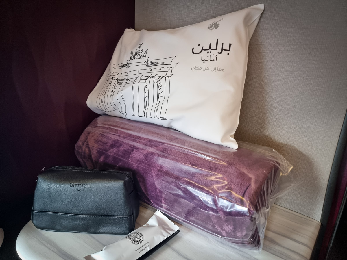 Qatar Airways Business Class bedding