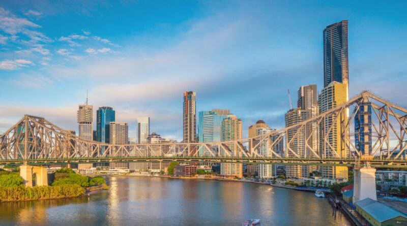 Brisbane city skyline and Brisbane river in Australia
