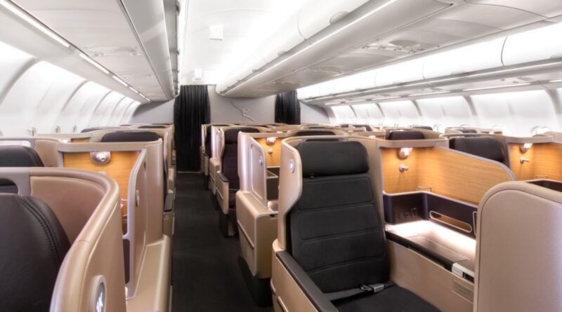 Qantas A330 Business Class cabin