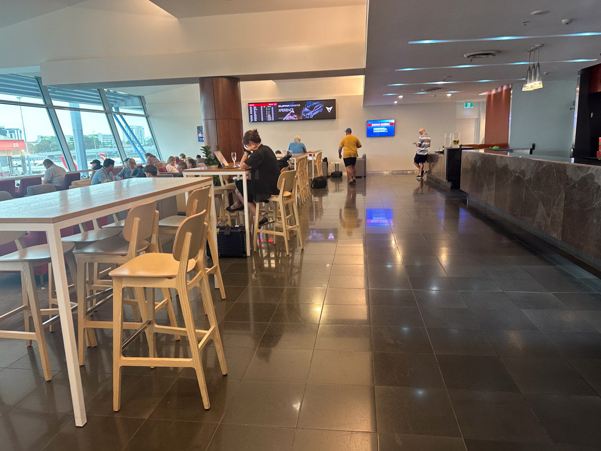 The Qantas Club in Sydney, with a newly positioned back wall