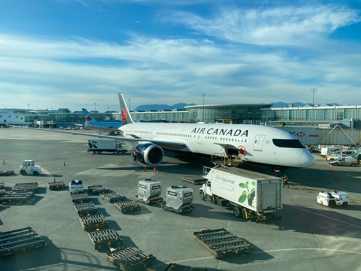 An Air Canada Boeing 787-9 Dreamliner at Vancouver Airport