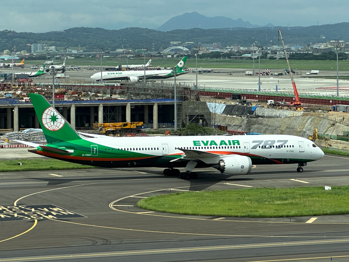 EVA Air Boeing 787 at Taipei Taoyuan Airport