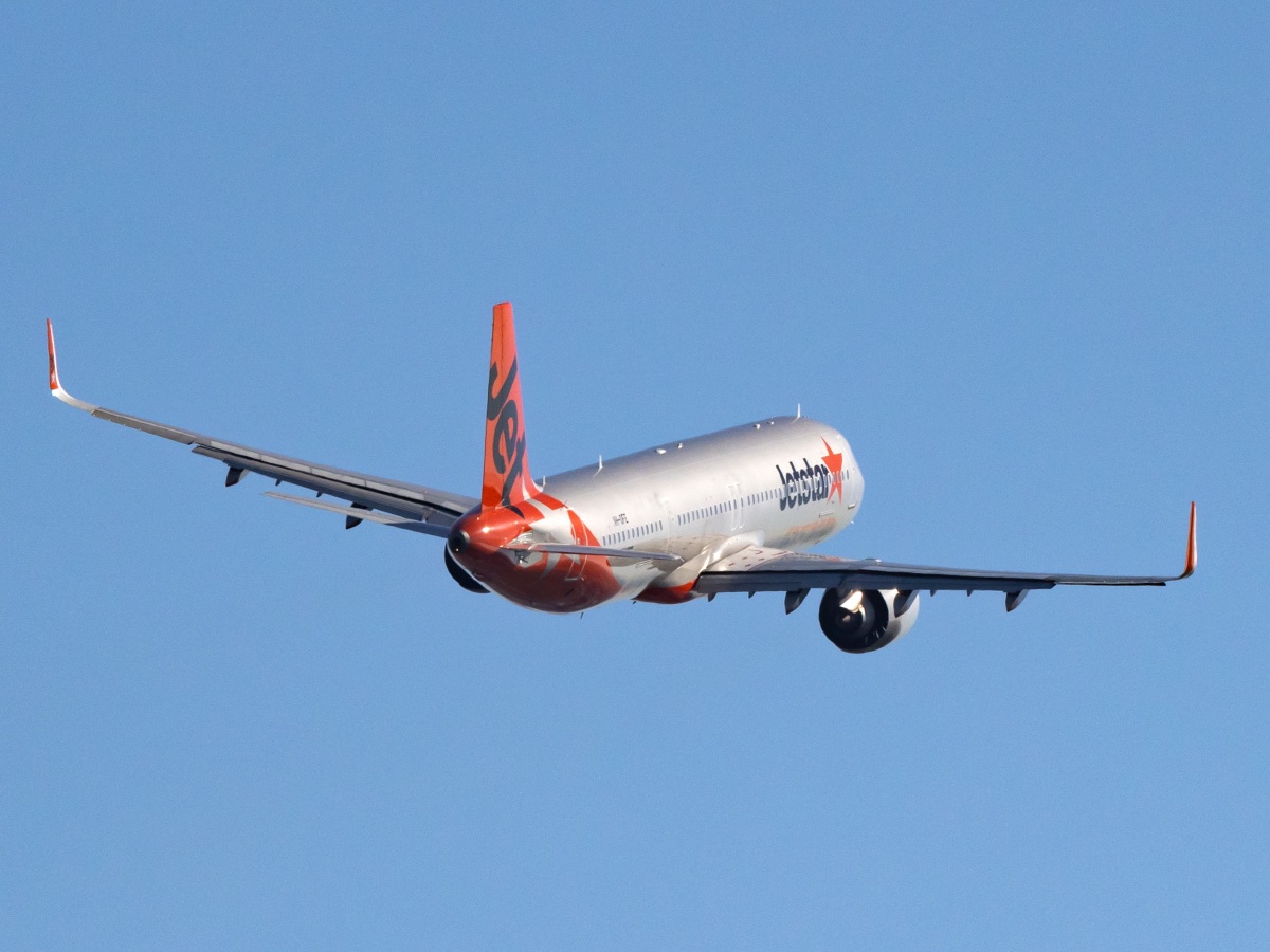 A Jetstar Airbus A321neo LR takes off