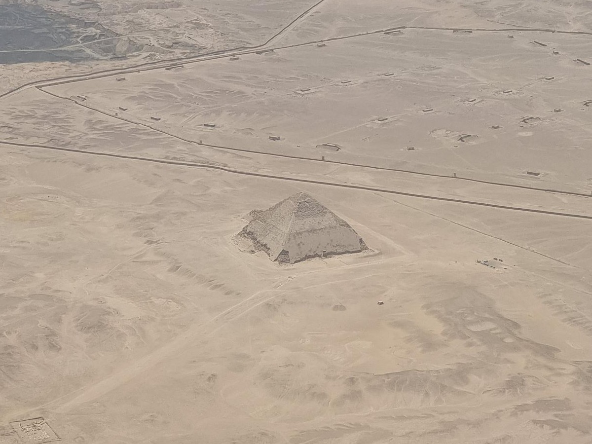 A pyramid seen from a plane