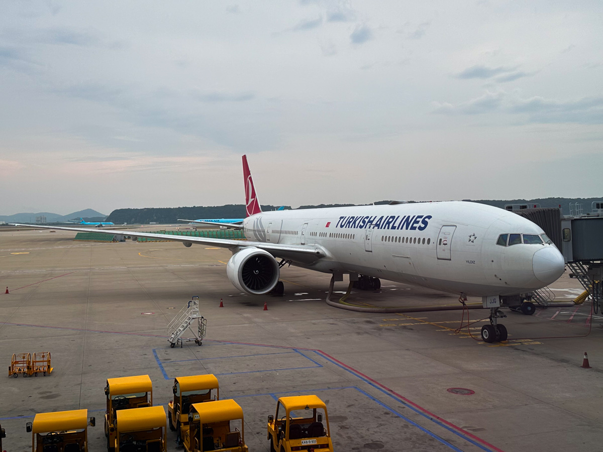 Turkish Airlines Boeing 777 in Seoul Incheon (ICN)