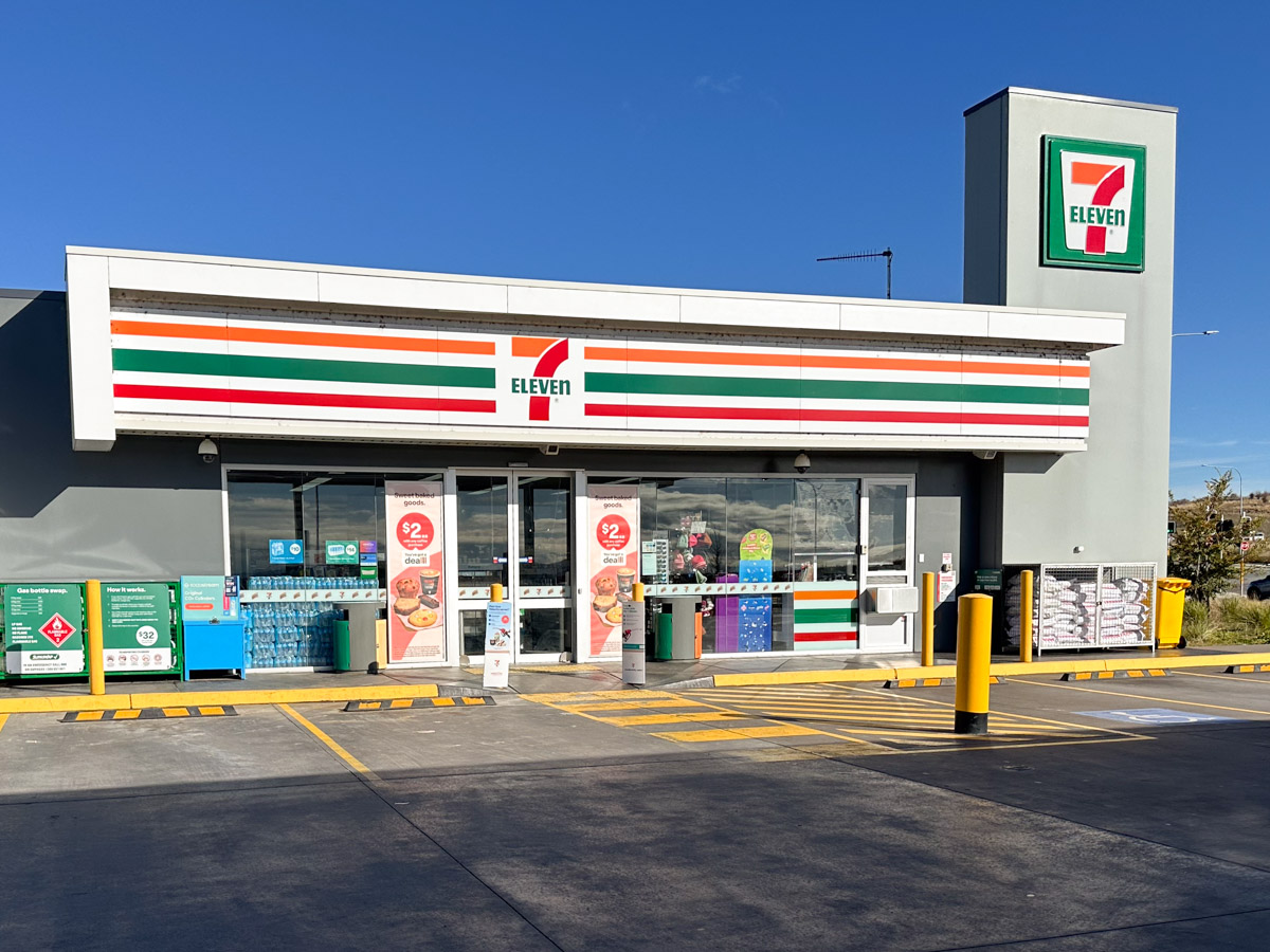 7-Eleven petrol station in Jerrabomberra, NSW