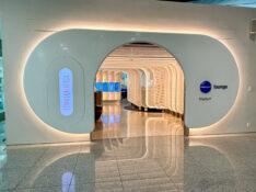 Entrance of the Oneworld Lounge at Seoul Incheon Airport (ICN)