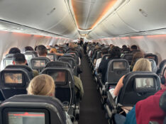 Qantas Boeing 737-800 Economy Class