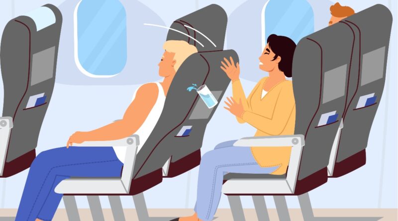 There are different approaches to seat recline etiquette