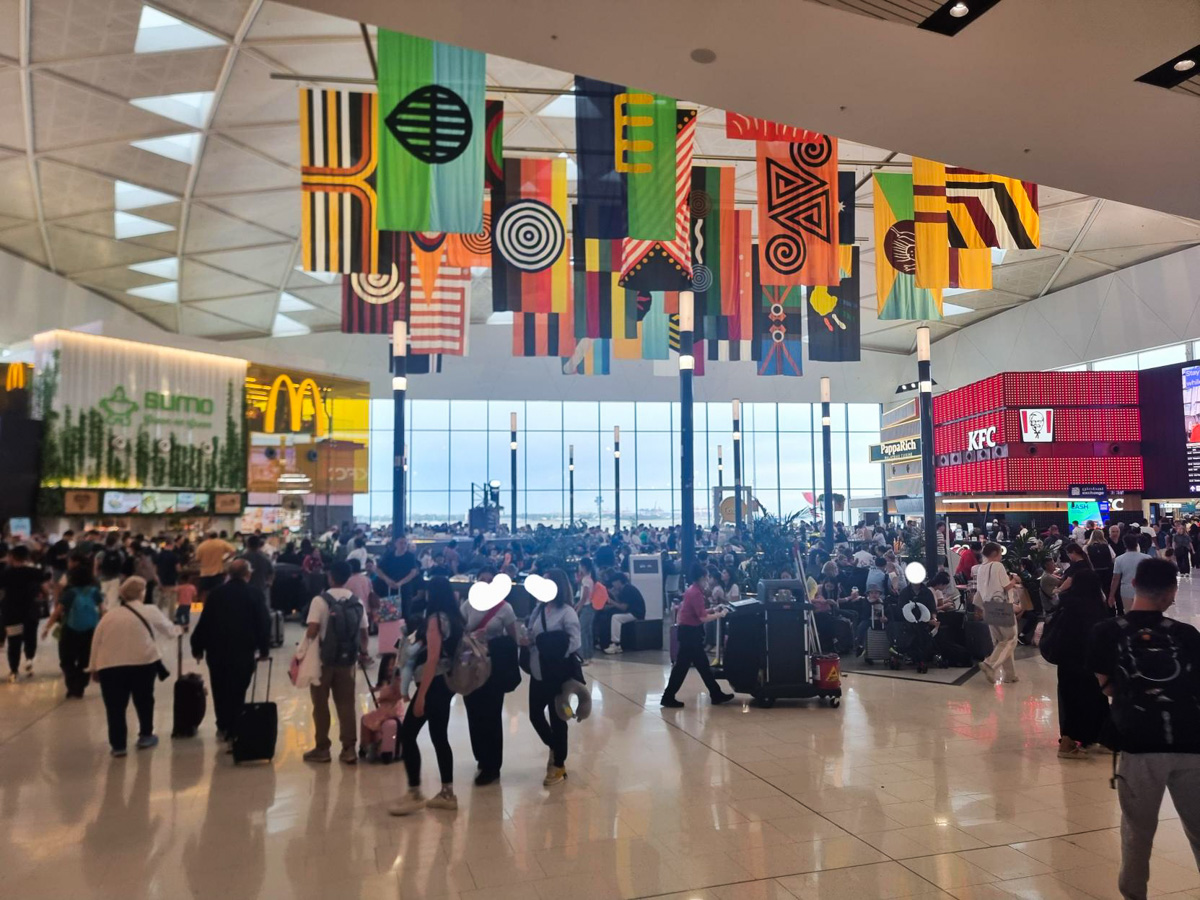 Foodcourt at Pier B Sydney Airport.