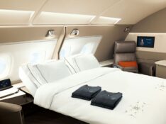 Singapore Airlines A380 Suites Class made in double bed
