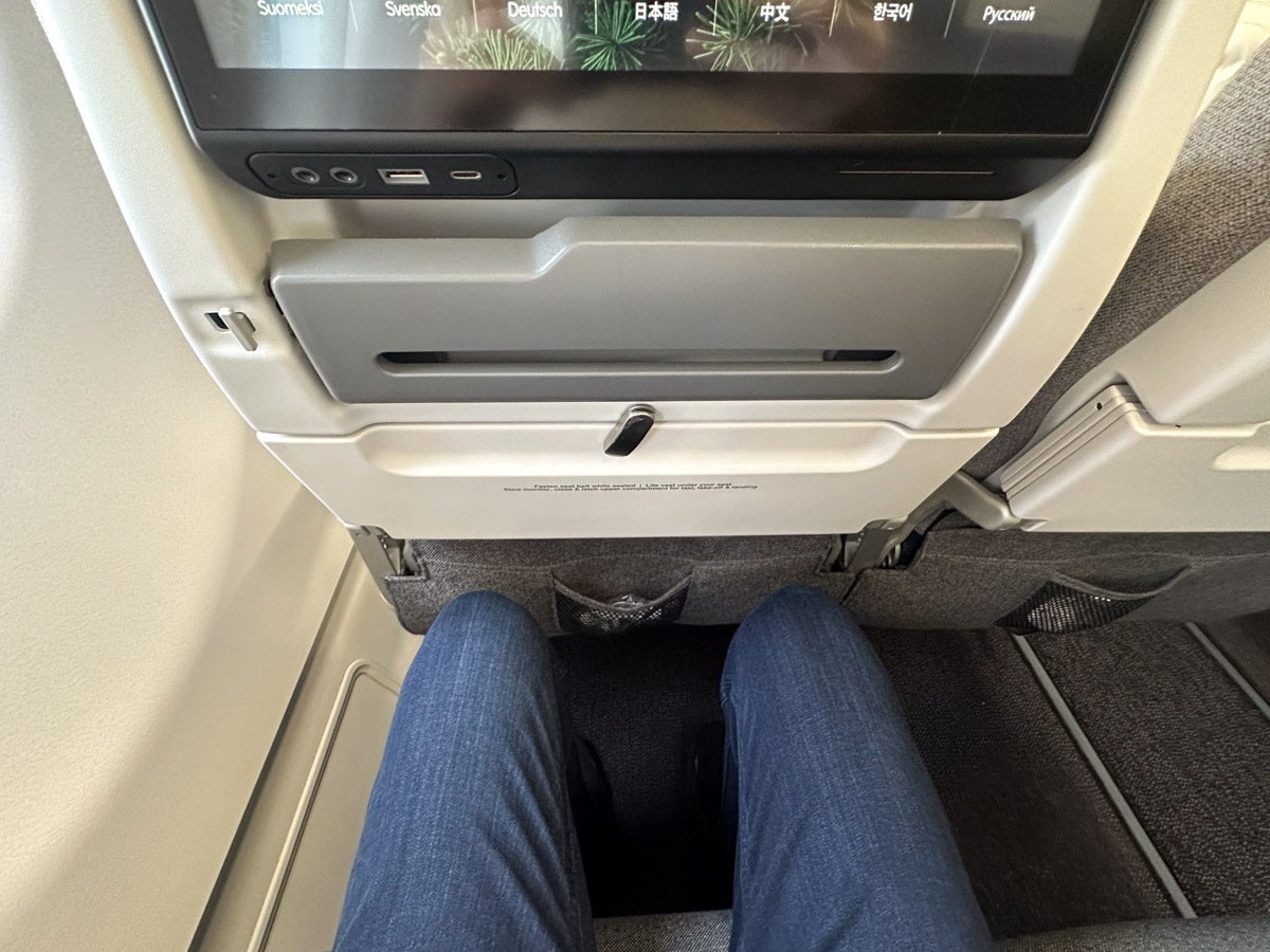 Finnair A330 economy legroom