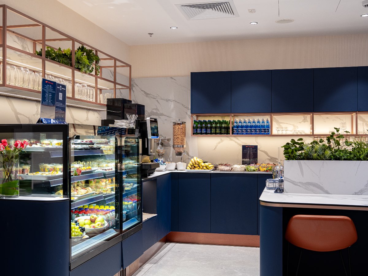 Buffet in the Star Alliance Gold section of the LOT Polonez Business Lounge