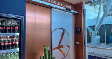 LOT Polish Airlines has a separate lounge within its main Schengen lounge for Star Alliance Gold members