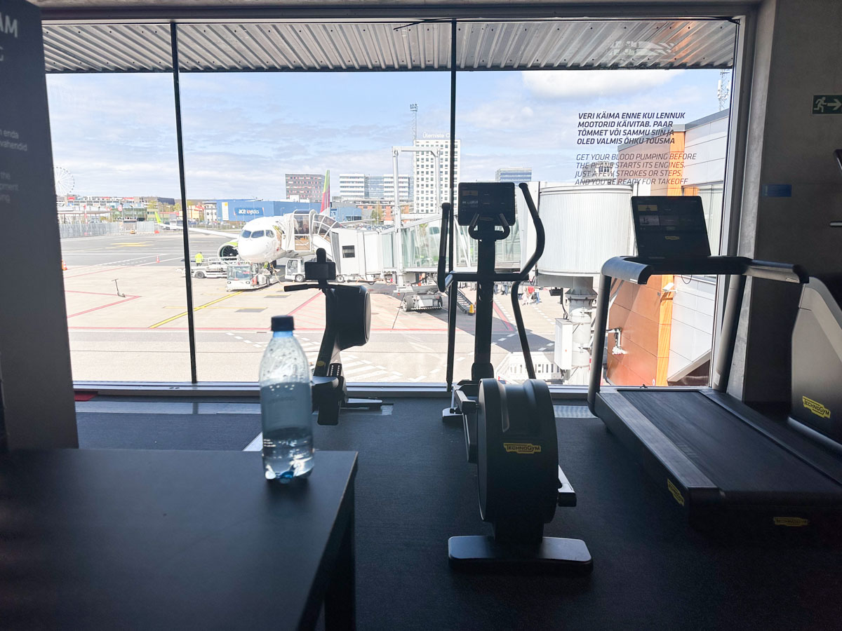 Gym equipment in Tallinn Airport