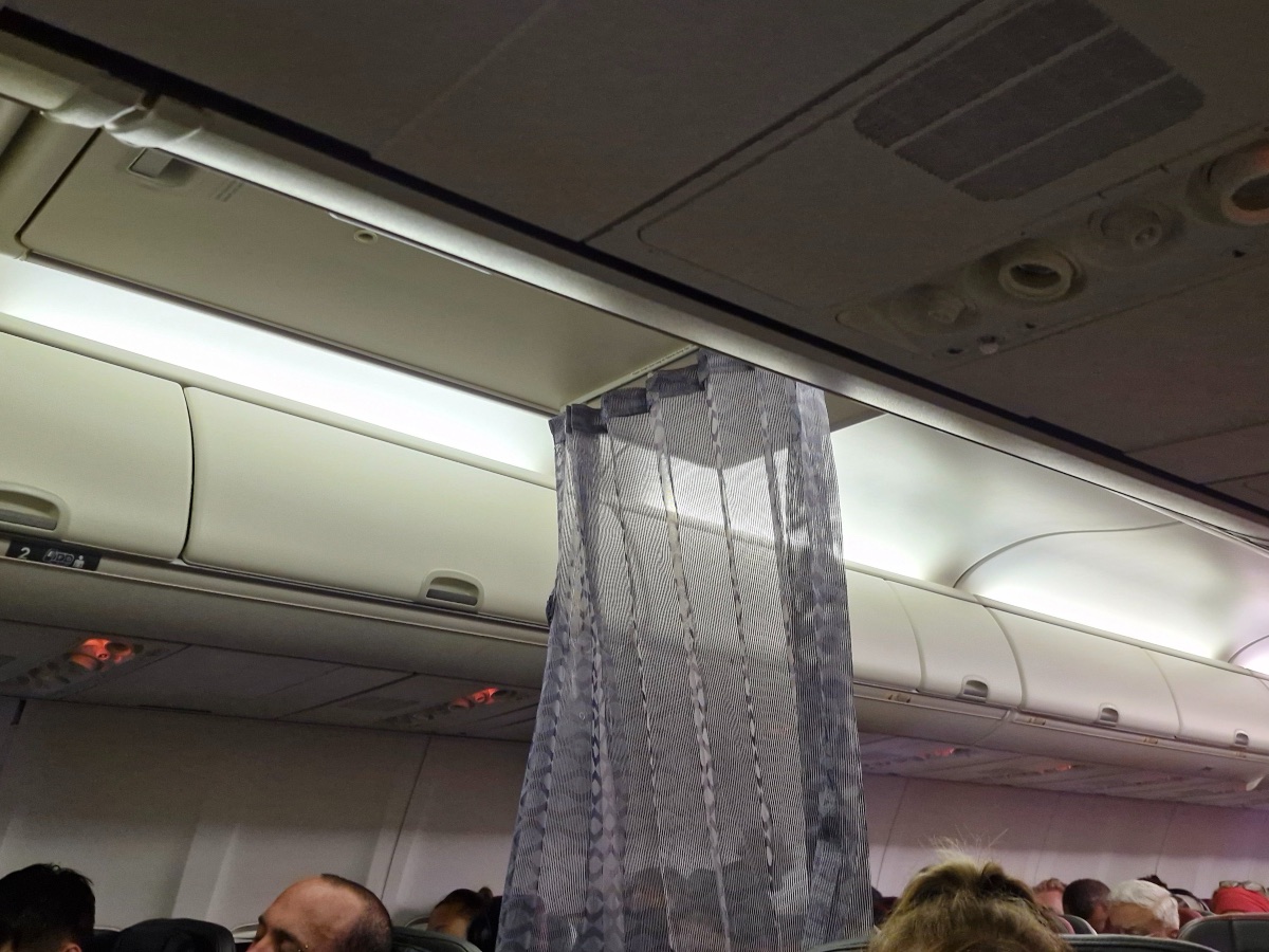New 2025 cabin divider curtain on a Virgin Australia 737