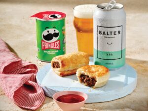 Virgin Australia economy food meal deal with pie, sausage roll, Pringles and Balter XPA beer