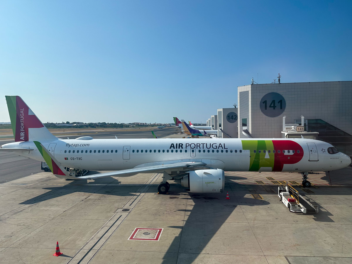 TAP Air Portugal's Airbus A320neo LR at Lisbon Airport