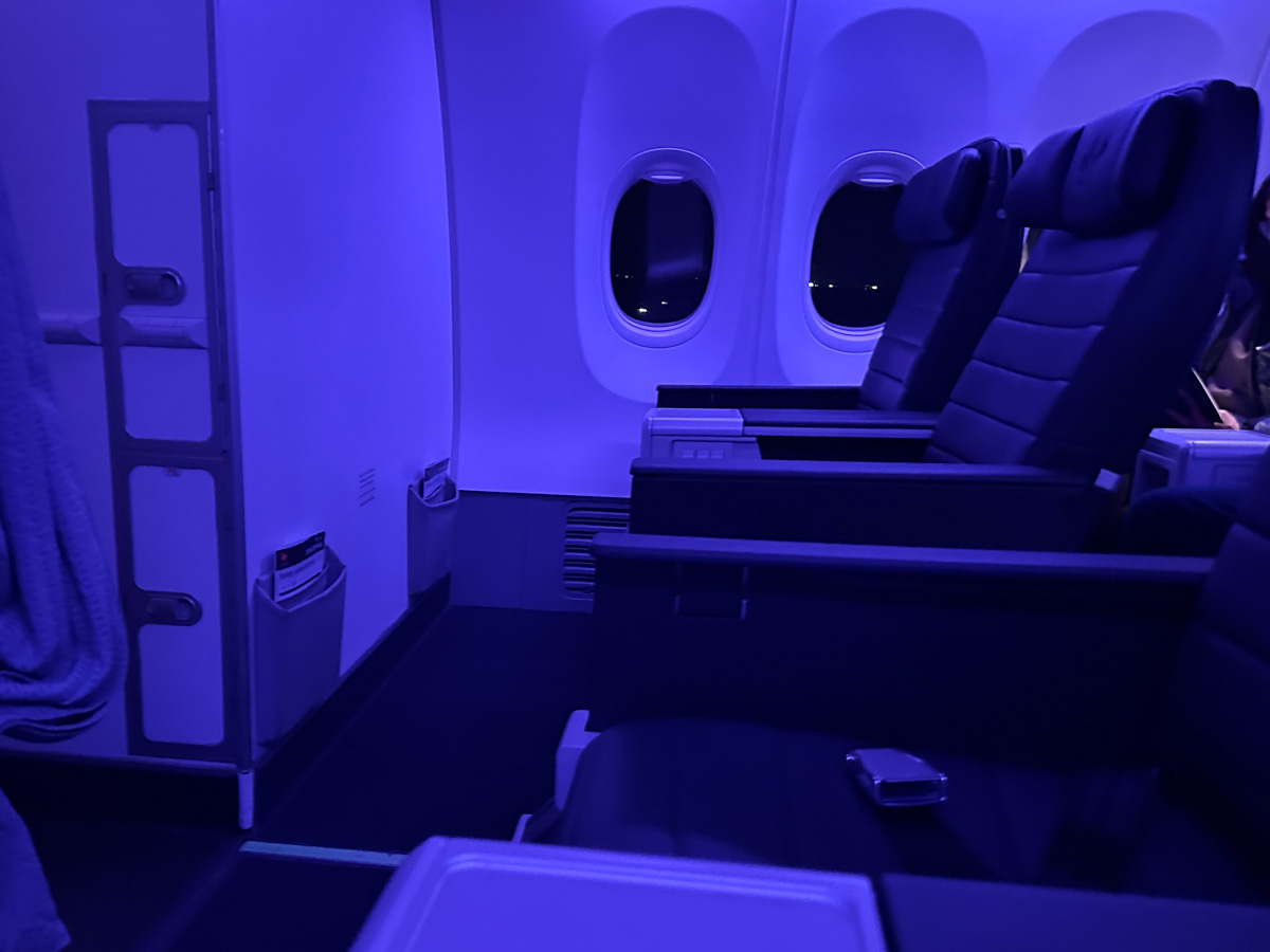 Row 1 of Virgin Australia's new 737-800 Business Class