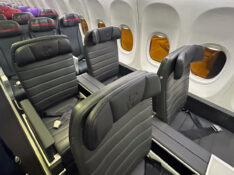 There's no longer any divider between Business and Economy on Virgin Australia's 737