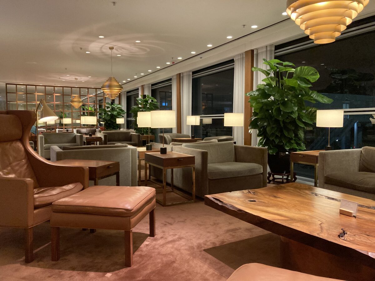 Interior of Cathay Pier First Class lounge