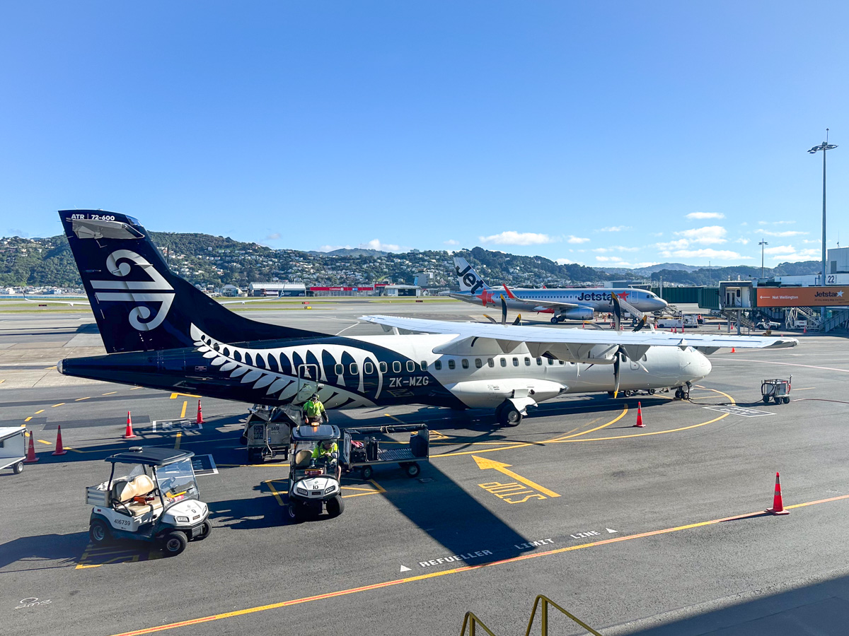 Air New Zealand ATR-72 and a Jetstar A320 at Wellington Airport (WLG)