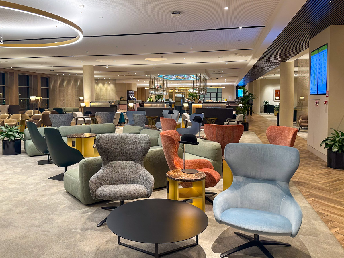 The View Lounge at Brussels Airport