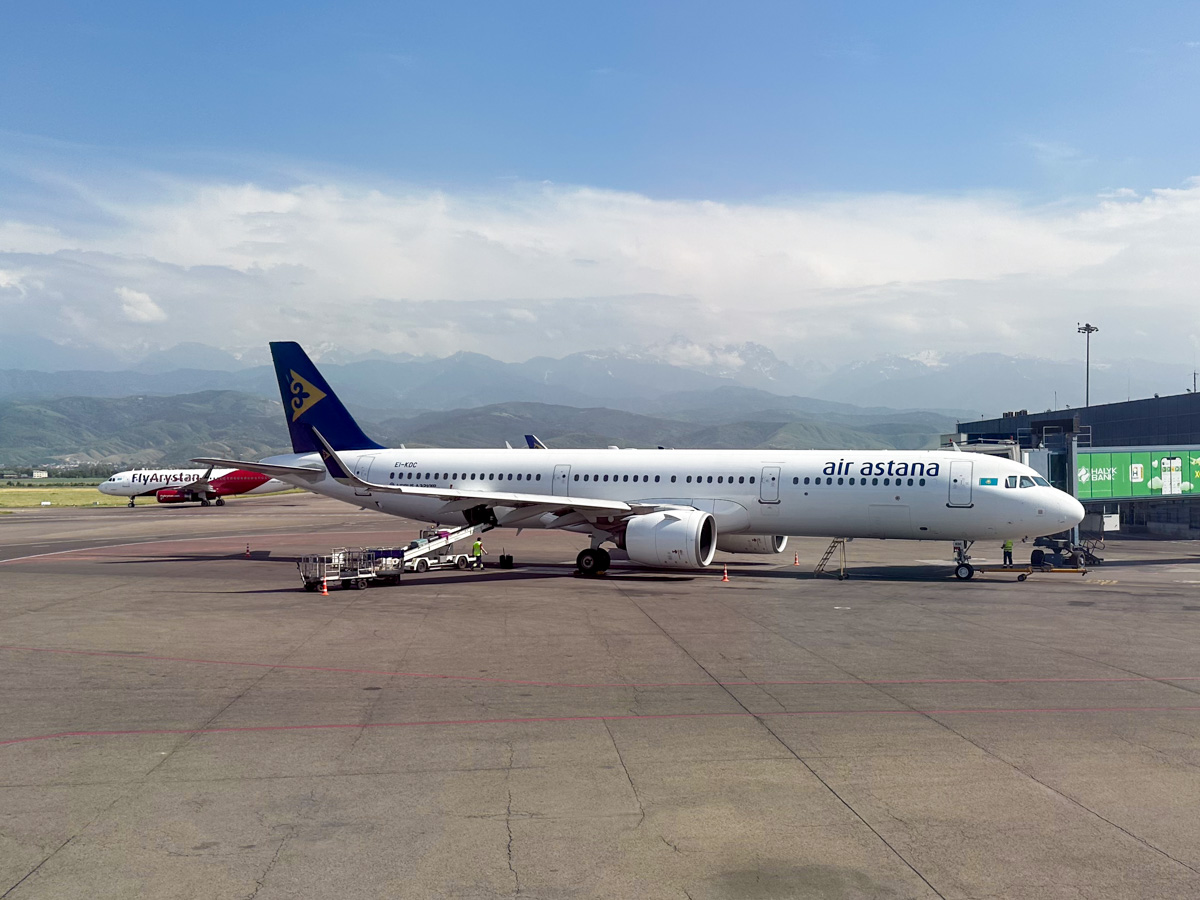 Air Astana Airbus A321 in Almaty