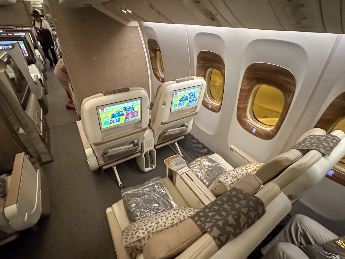 Emirates Boeing 777-300ER Premium Economy seat pairs