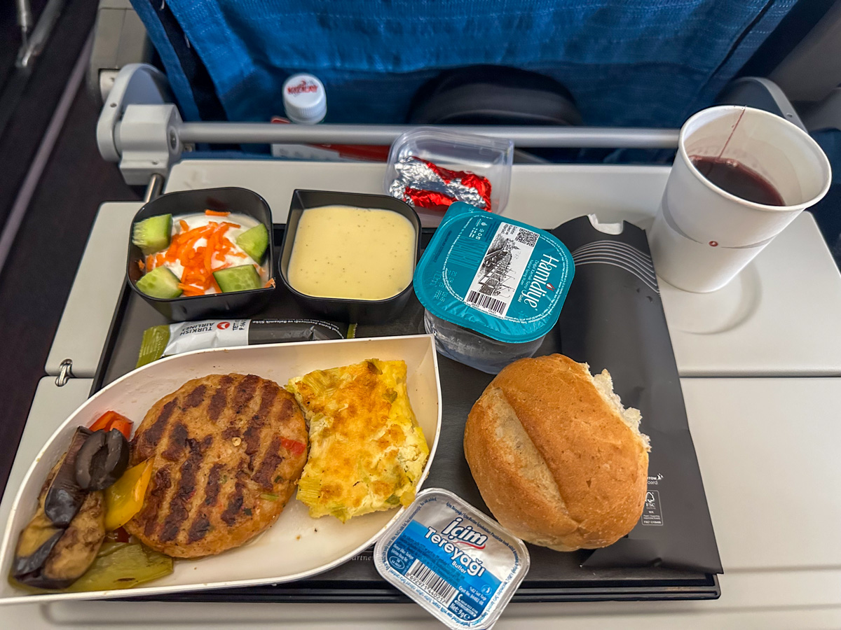 Turkish Airlines economy hot meal
