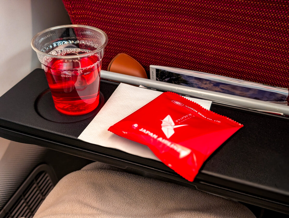 JAL Skytime Peach and Grape drink
