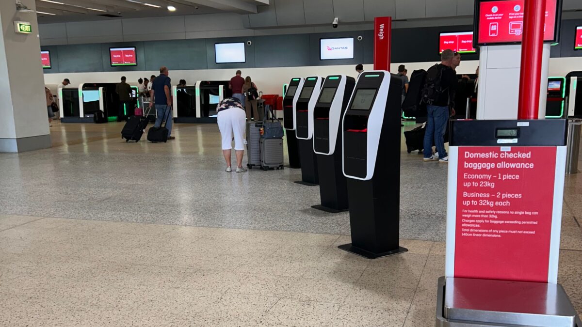 Qantas check in at Melbourne domestic
