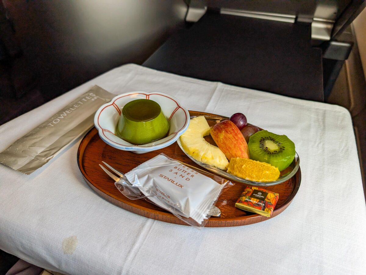 Starlux Business Class Dessert tray
