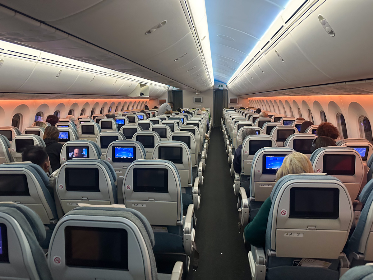 Royal Brunei Boeing 787 Economy cabin