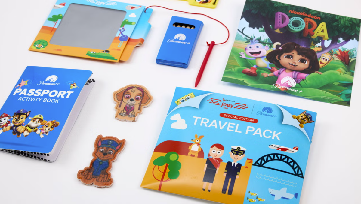 Qantas children entertainment pack