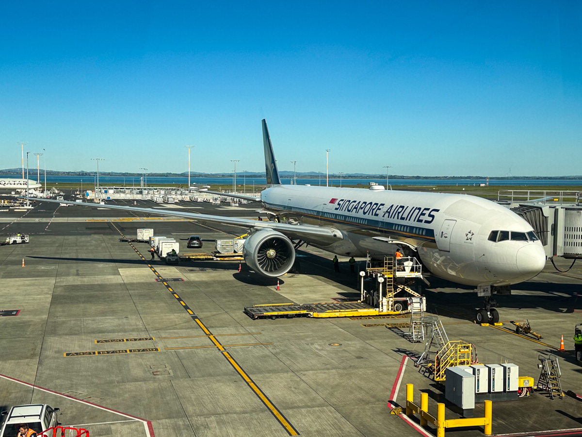 A Singapore Airlines Boeing 777-300ER at the gate at Auckland Airport